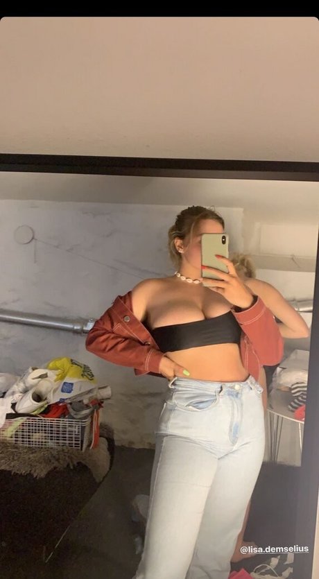 Foto di nudo di fuga di OnlyFans di Amelia Tidd