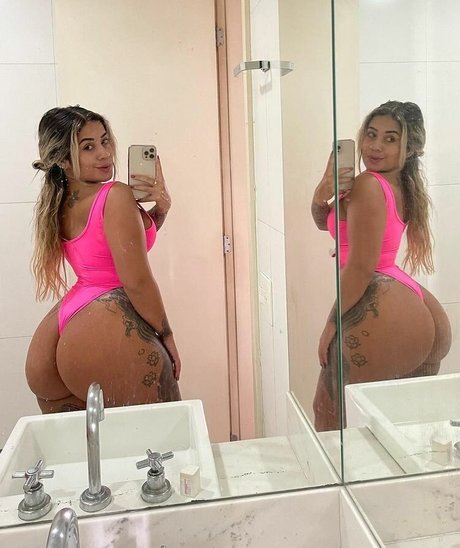 Foto di nudo di fuga di OnlyFans di Raquel Vaz