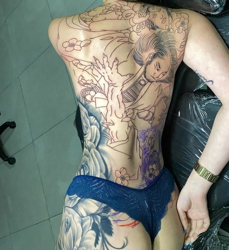 Foto di nudo di fuga di OnlyFans di Amanda Yamashita