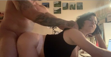 Foto di nudo di fuga di OnlyFans di Hannah Sanford Art