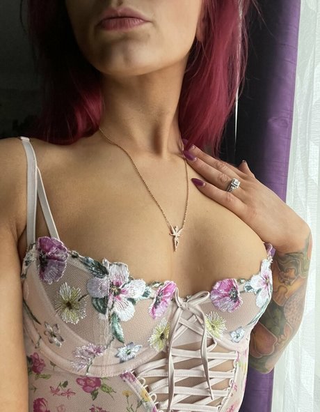 Foto di nudo di fuga di OnlyFans di Peneloperoseadams