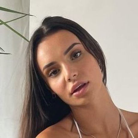 Foto di nudo di fuga di OnlyFans di Siennamiller