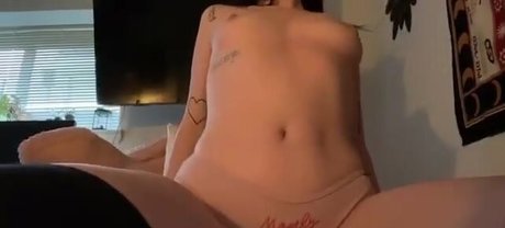 Foto di nudo di fuga di OnlyFans di January 6 Rioter