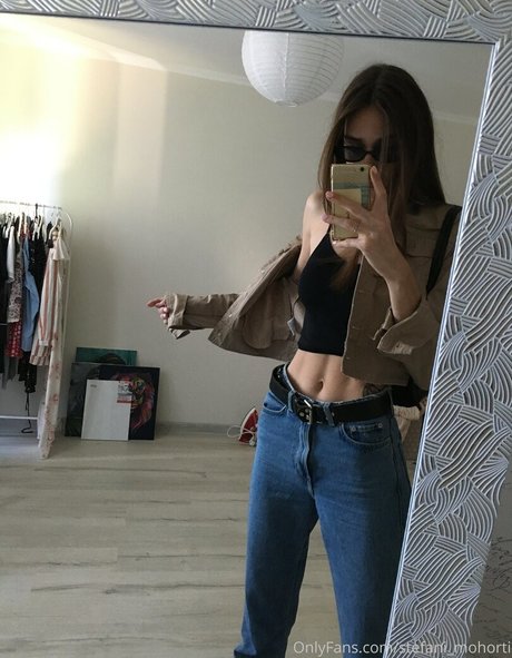 Foto di nudo di fuga di OnlyFans di Stefani Mohort