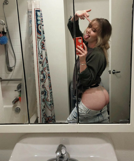 Foto di nudo di fuga di OnlyFans di Audsmjones