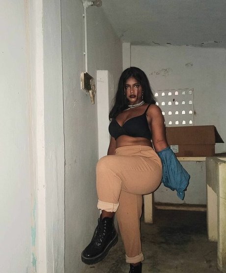 Foto di nudo di fuga di OnlyFans di Keepinitnejm