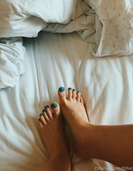 Foto di nudo di fuga di OnlyFans di Ellbat