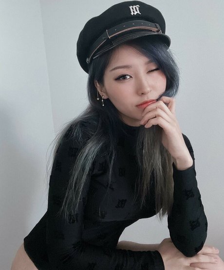 Yoonhyoonaikuros
