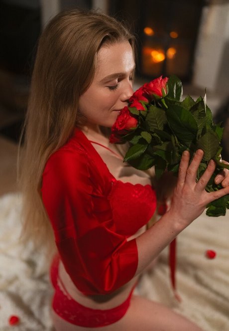 Foto di nudo di fuga di OnlyFans di Sirisirililia