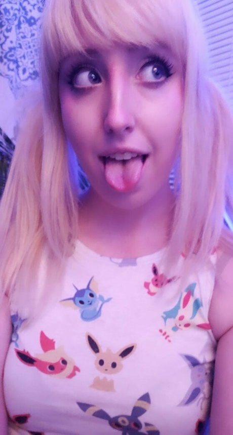 Foto di nudo di fuga di OnlyFans di Moonirl