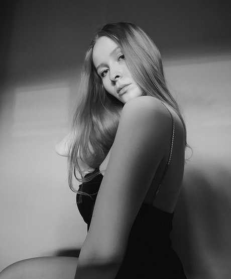 Foto di nudo di fuga di OnlyFans di Bemysky
