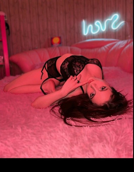 Foto di nudo di fuga di OnlyFans di Lissanna