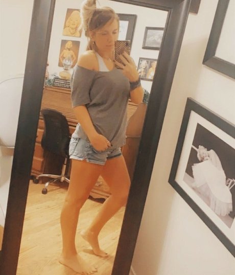 Foto di nudo di fuga di OnlyFans di Kelseylockhart7