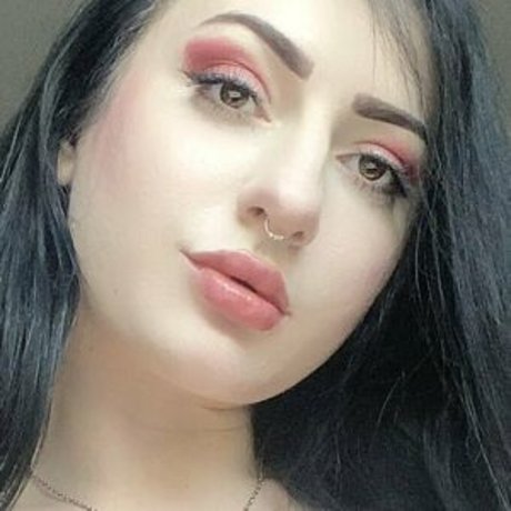 Lilybeex