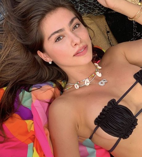 Foto di nudo di fuga di OnlyFans di Gabriella Lenzi