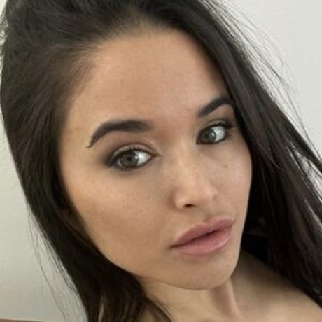 Foto di nudo di fuga di OnlyFans di Rachelle Van Koningsbruggen