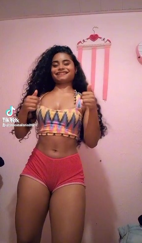 Foto di nudo di fuga di OnlyFans di Jessica Larrisa29