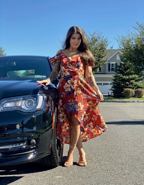 Suchagoodgirldanie
