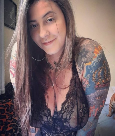 Foto di nudo di fuga di OnlyFans di Chris Hensel