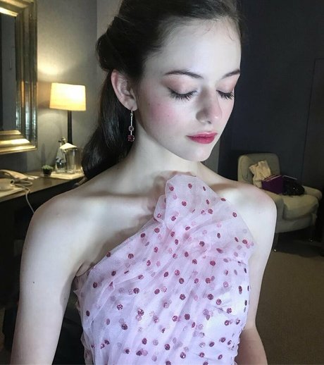 Foto di nudo di fuga di OnlyFans di Mackenzie Foy