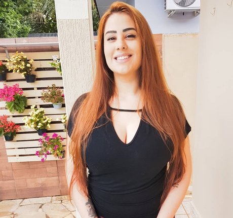 Foto di nudo di fuga di OnlyFans di Isabela Barri