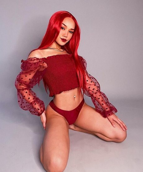 Foto di nudo di fuga di OnlyFans di Tori Pareno