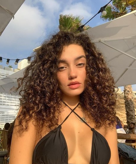 Foto di nudo di fuga di OnlyFans di Liraz Nomdar