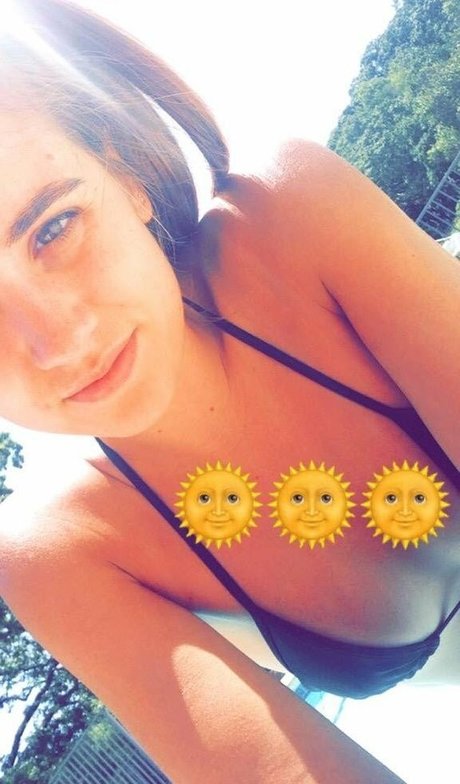 Foto di nudo di fuga di OnlyFans di Rachel Demita