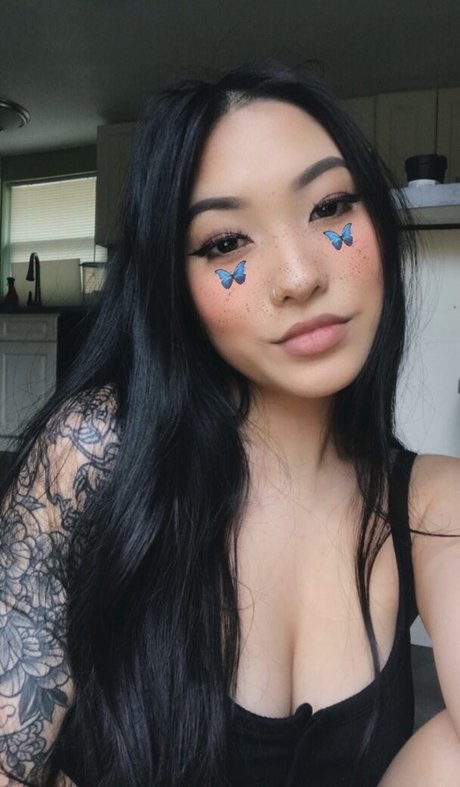 Foto di nudo di fuga di OnlyFans di Evedesu