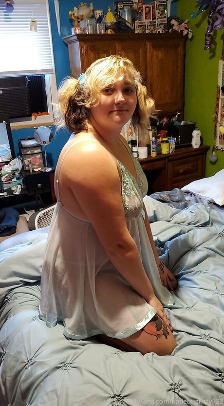 Katiebugkitty122
