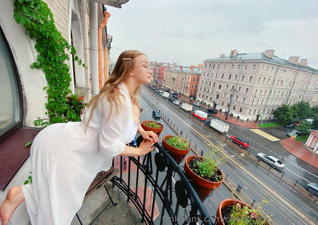 Cheryl_thicc_blossom