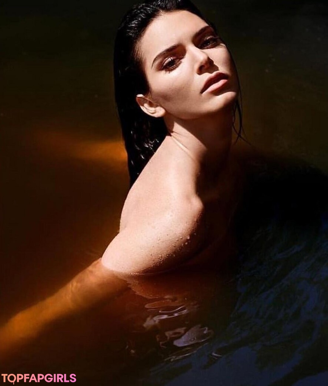 Foto di nudo di fuga di OnlyFans di Kendall Jenner #1555