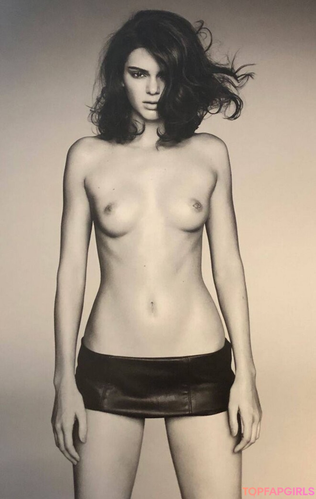 Foto di nudo di fuga di OnlyFans di Kendall Jenner #1817