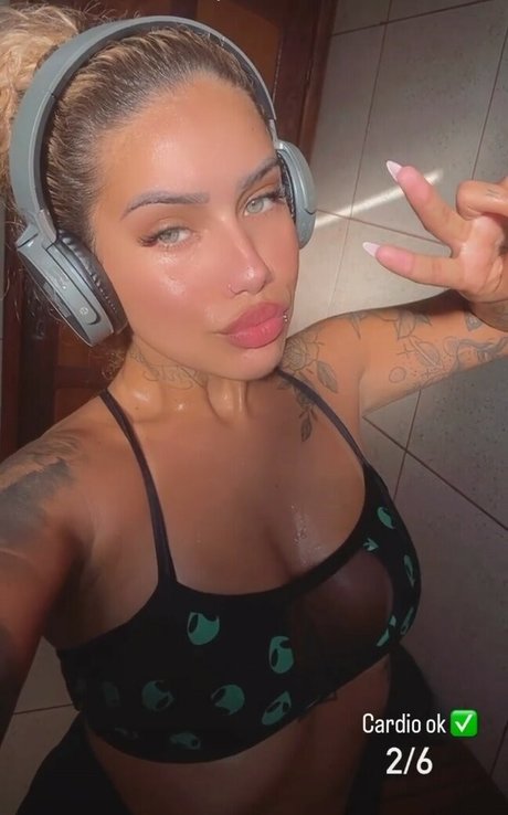 Muito Linda