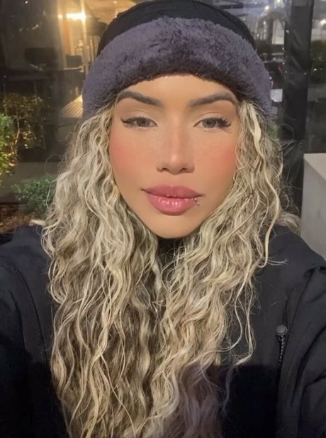 Muito Linda