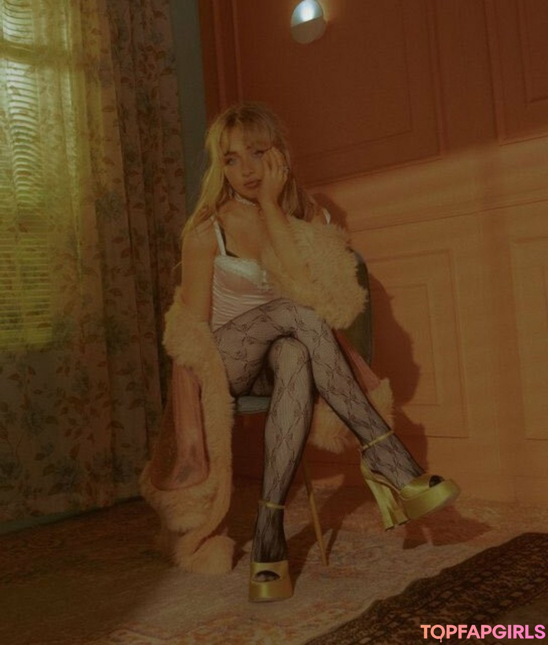 Foto di nudo di fuga di OnlyFans di Sabrina Carpenter #1528