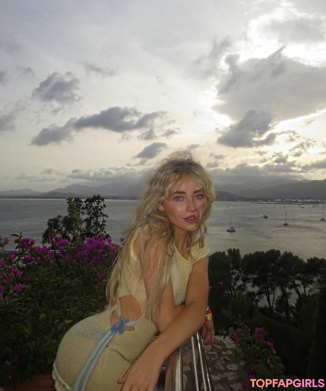 Foto di nudo di fuga di OnlyFans di Sabrina Carpenter #1620
