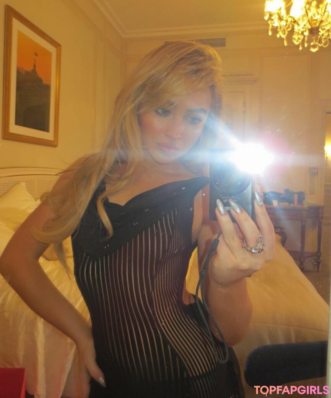 Foto di nudo di fuga di OnlyFans di Sabrina Carpenter #1719