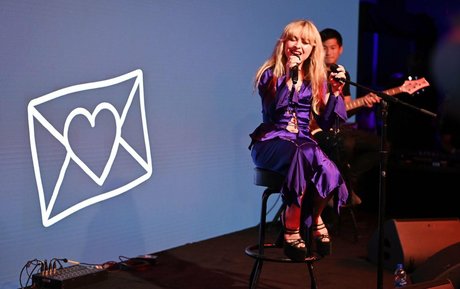 Sabrina Carpenter