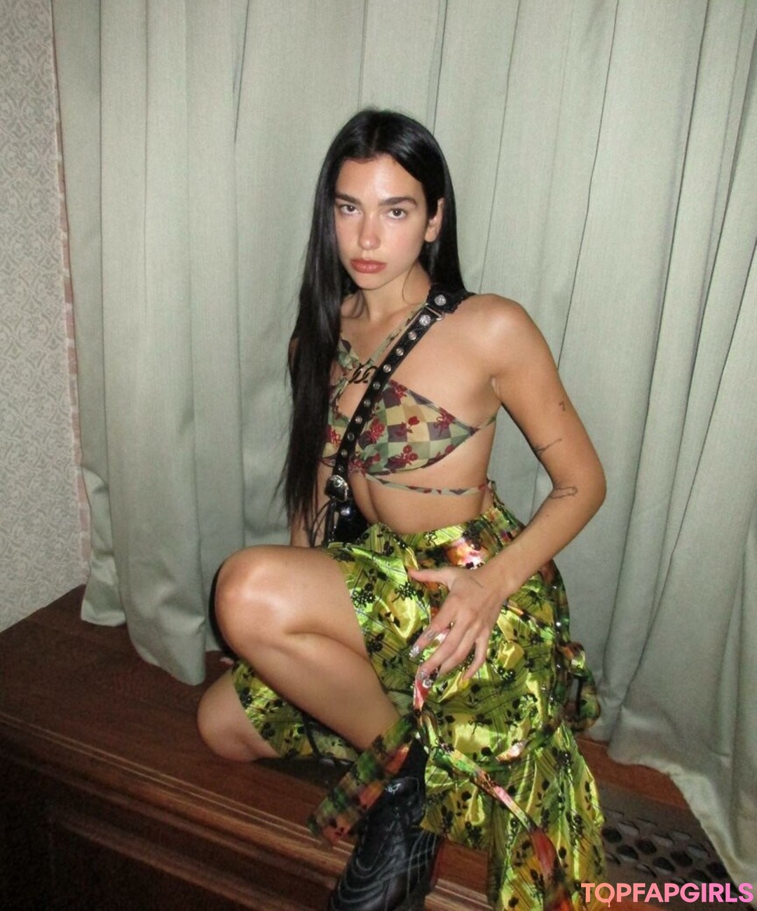 Foto di nudo di fuga di OnlyFans di Dua Lipa #1070