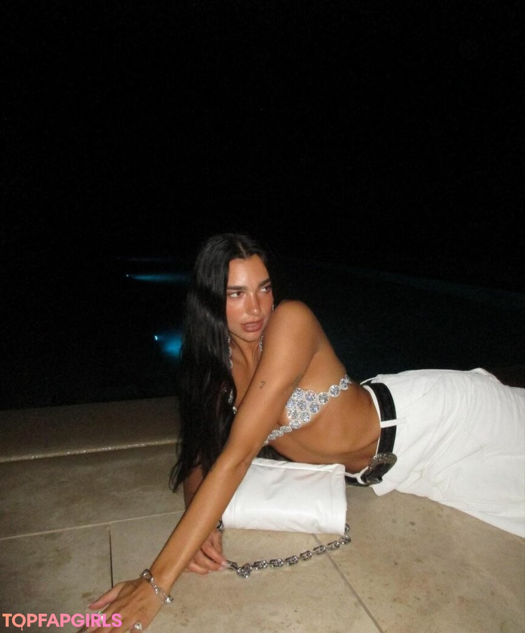 Foto di nudo di fuga di OnlyFans di Dua Lipa #1148