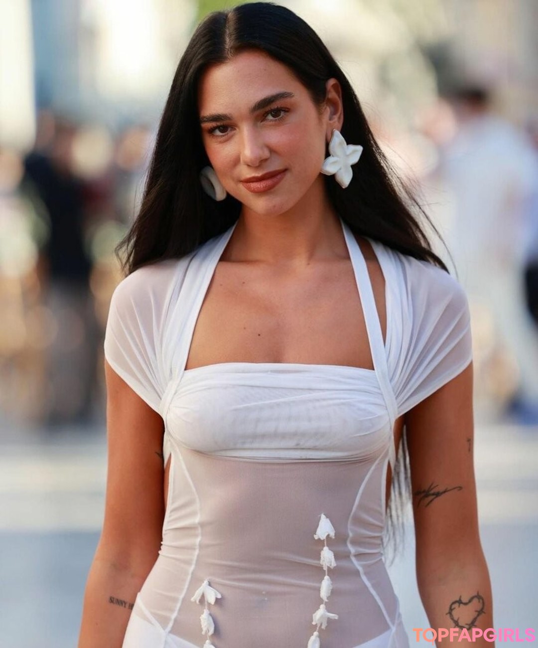 Foto di nudo di fuga di OnlyFans di Dua Lipa #1250