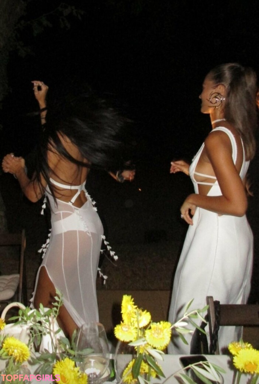 Foto di nudo di fuga di OnlyFans di Dua Lipa #1255