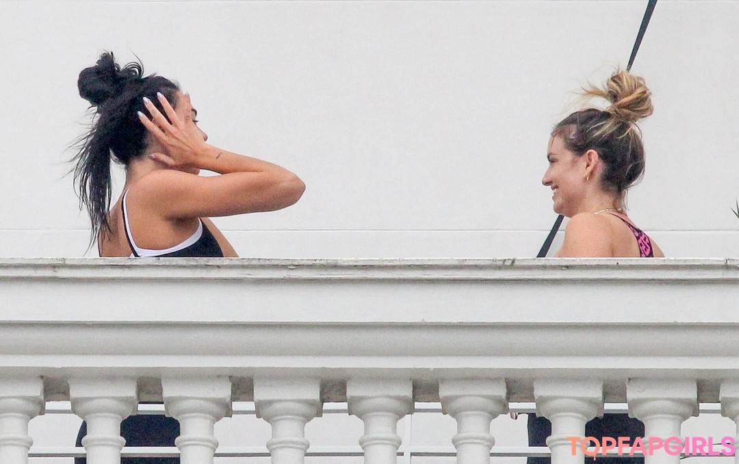 Foto di nudo di fuga di OnlyFans di Dua Lipa #1333