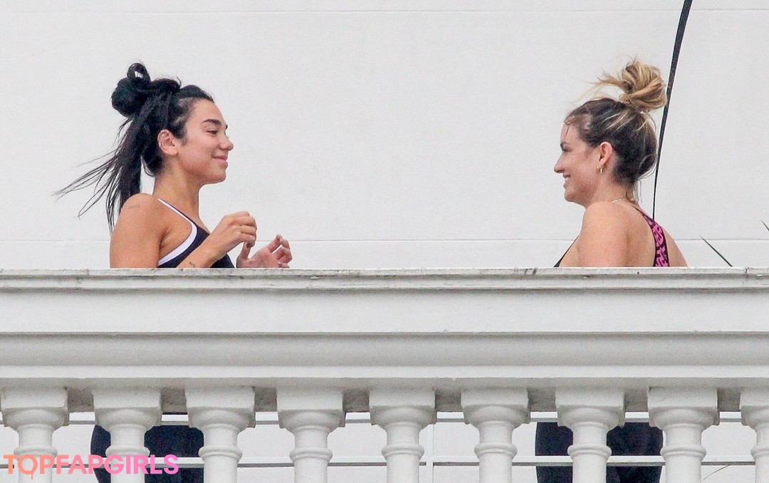 Foto di nudo di fuga di OnlyFans di Dua Lipa #1351