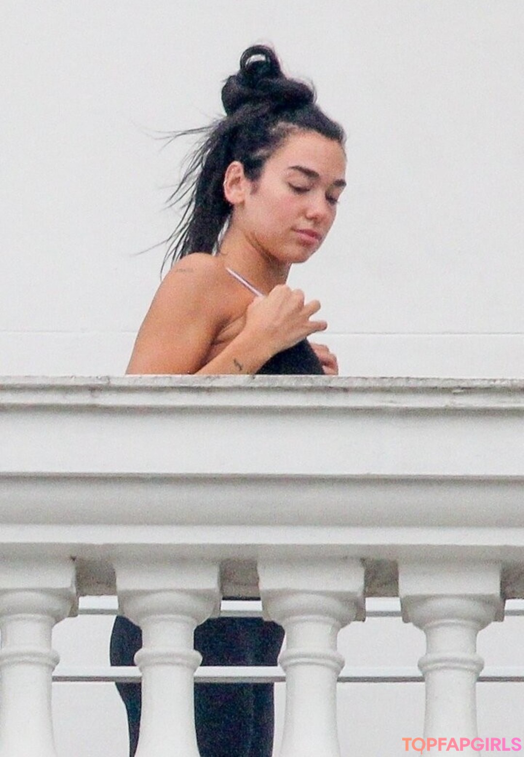 Foto di nudo di fuga di OnlyFans di Dua Lipa #1359