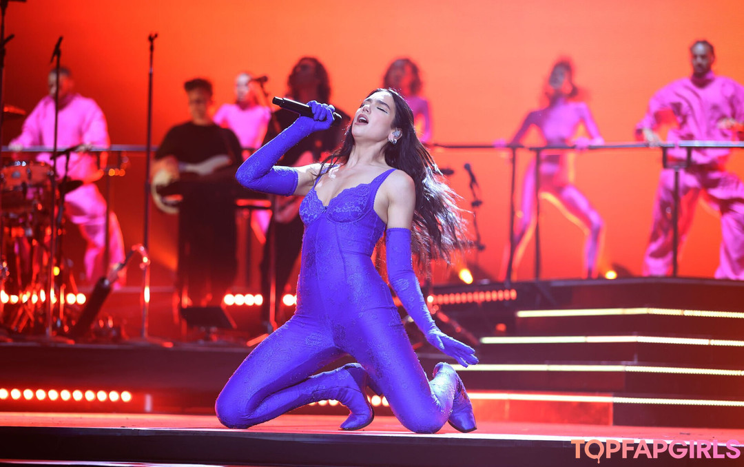 Foto di nudo di fuga di OnlyFans di Dua Lipa #1478