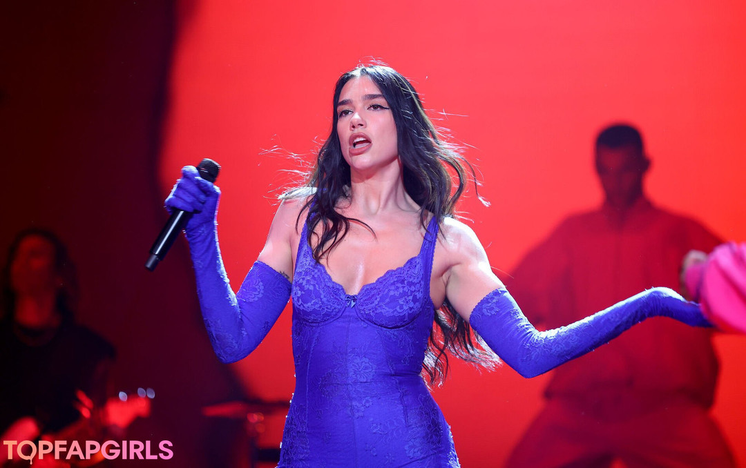 Foto di nudo di fuga di OnlyFans di Dua Lipa #1503