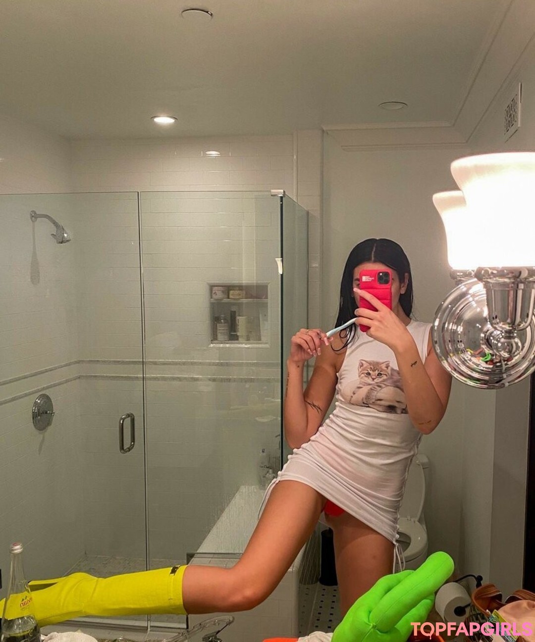 Foto di nudo di fuga di OnlyFans di Dua Lipa #1690