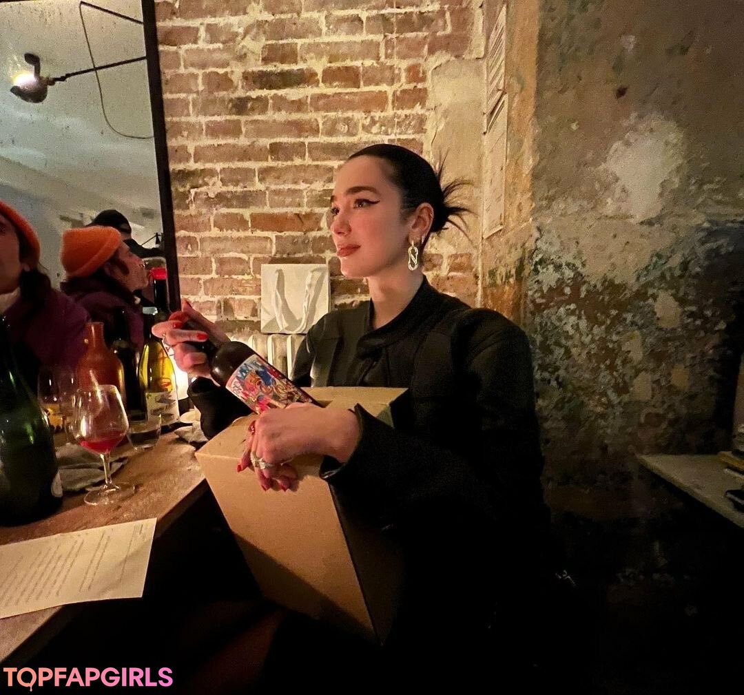 Foto di nudo di fuga di OnlyFans di Dua Lipa #1792